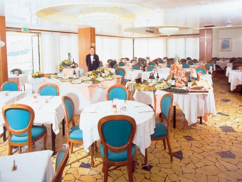 לידו די ג'סולו Hotel Florida מראה חיצוני תמונה